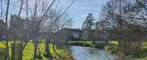 Riverside Bungalow, Villeréal